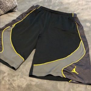 Jordan Retro Basketball shorts